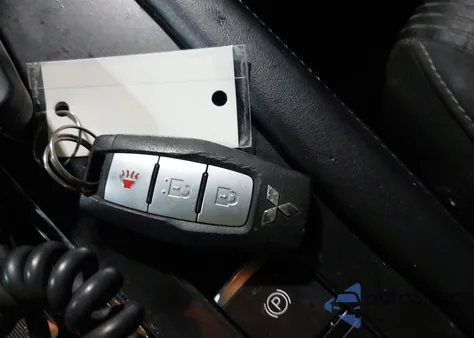 2022 Mitsubishi Outlander Es 2.5 S-Awc from USA, damaged, VIN JA4J4TA81NZ019765